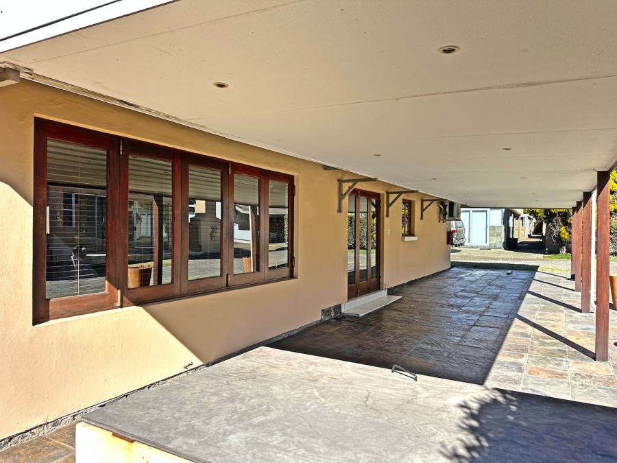 3 Bedroom Property for Sale in Vaalpark Free State